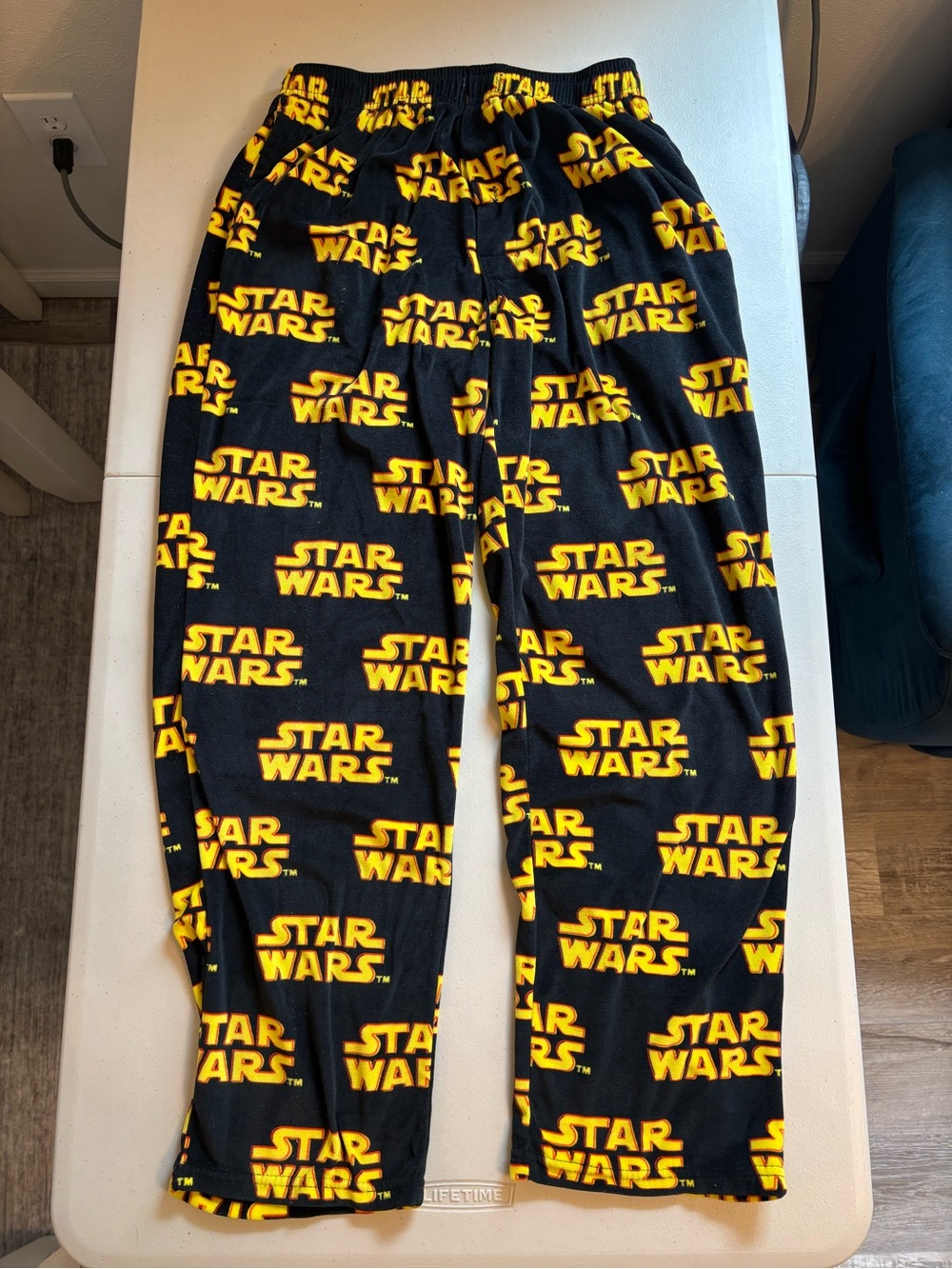 Star Wars Black and Yellow Men’s Fleece Jogger Pants